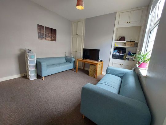 Lovely, friendly and modern shared house, central location Room 2 - Photo 1