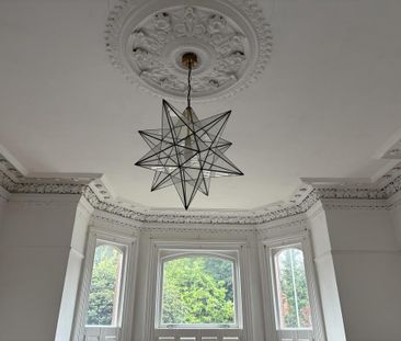 4 bedroom semi-detached house to rent - Photo 4