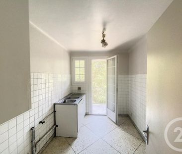 Location Appartement 1 pièce 32m² MONTPELLIER 34070 - Photo 2