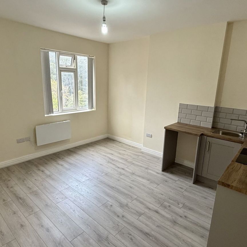 1 bedroom apartment to rent - Photo 1