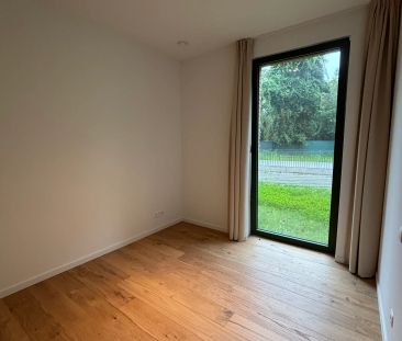 LUXUEUS NIEUWBOUWAPPARTEMENT MET TWEE SLAAPKAMERS EN RUIM TERRAS - Photo 4
