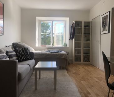 Follingbogatan, Bromma - Photo 1