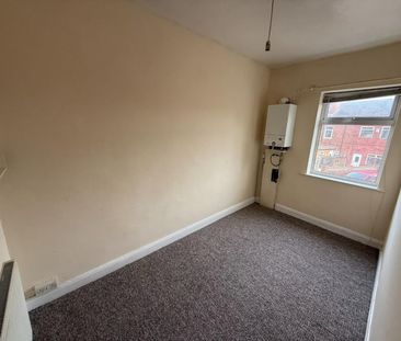 2 bedroom House To Let - Photo 5