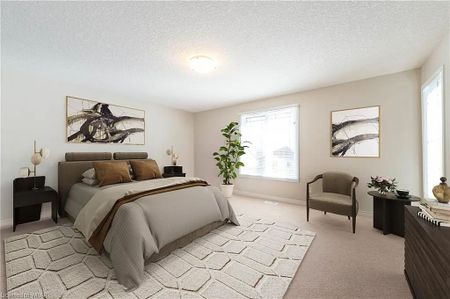 For Lease - 887 Frontenac Crescent, Woodstock, Ontario - Photo 2