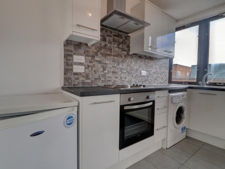 1 bedroom apartment to rent - Photo 5