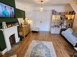 4 Bedroom Semi-Detached House For Rent - Photo 1