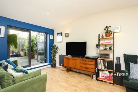 2 bedroom apartment to rent London Road, London, SE23 - Photo 2