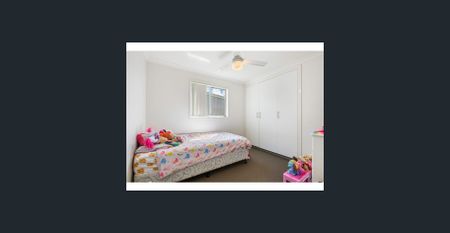 Atrium - Open Plan - 4 Bedroom Townhouse - Photo 2