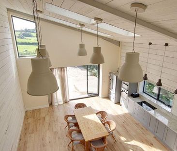 3 bedroom barn conversion to rent - Photo 2