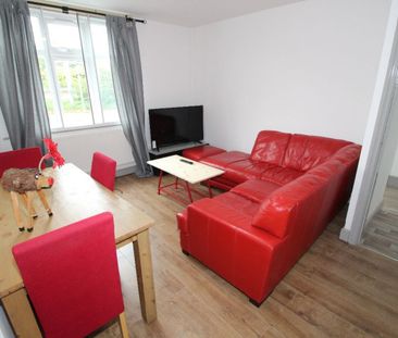 Marsh Lane, PRESTON PR1 8RT - Photo 1