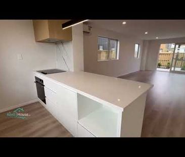 COUNTRY LIVING WITH CITY CONVENIENCES - WELCOME TO KARAKA VILLAGE - Photo 2