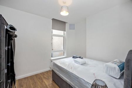 Apt 4, 27 Camden Street, Belfast, BT9 6AT - Photo 4