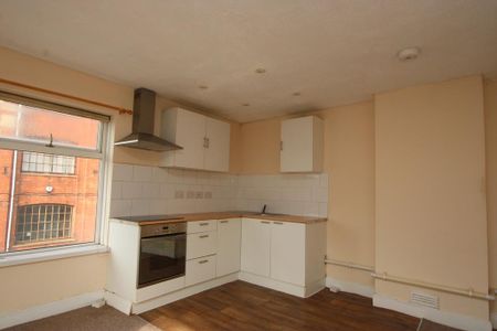 1 bedroom ground floor flat to rent - Photo 3