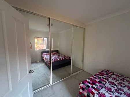 Beverly Hills - Photo 4