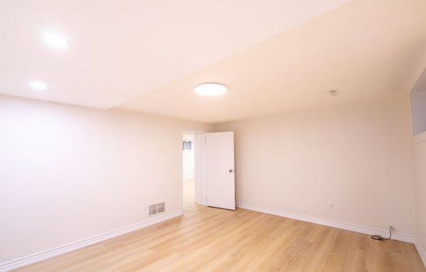 For Lease - 243 Ruggles Avenue Unit# Bsmt #1, Richmond Hill, Ontario - Photo 1