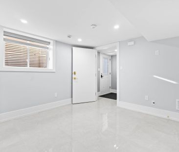 For Lease - 38 Larchmere Avenue Unit# A, Toronto, Ontario - Photo 5