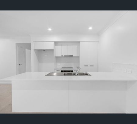 2/65 Indigo Way, Kawungan, Qld 4655 - Photo 3