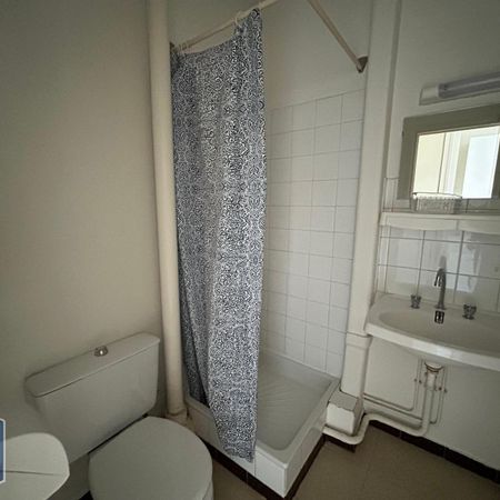 Location Appartement 1 pièce 18m² AUBIERE 63170 - Photo 3