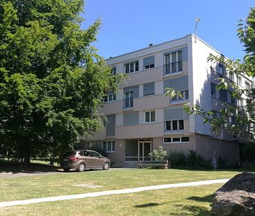 Location Appartement 4 pièces 70m² - Photo 3