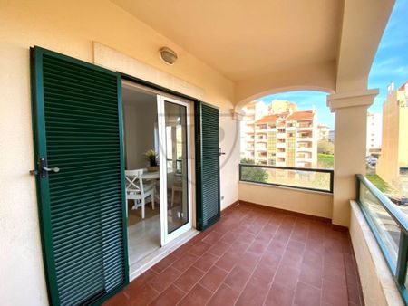 1 room luxury Flat for rent in Cascais e Estoril, Portugal - Photo 4