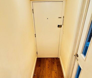 Ednam Court, Dudley, DY1 - Photo 6