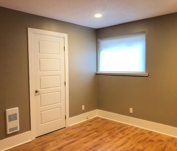 Beautiful one bedroom, 1 bathroom Lower Suite Ladysmith - Photo 1