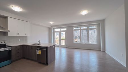 For Lease - 2981 Seagrass Street, Pickering, Ontario - Photo 2