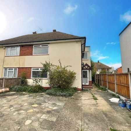 Kimberley Road, Ramsgate, CT12 6HF, Kent - Photo 3