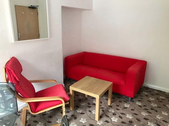 4 bedroom terraced house to rent - Photo 1