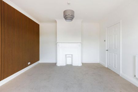3 bedroom bungalow to rent - Photo 3