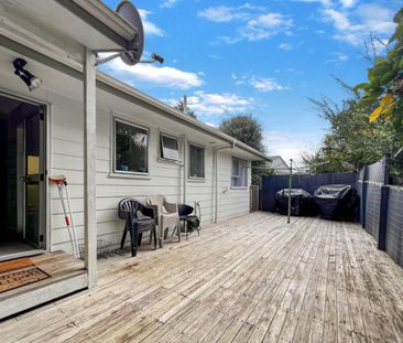 1/27 Midgley Road, West Harbour - Photo 1