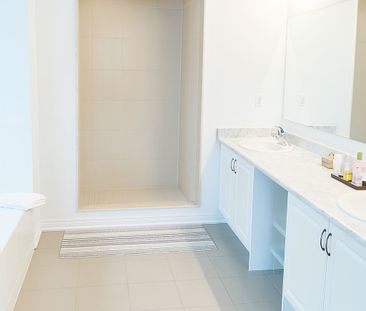 For Lease - 24 Treetops Boulevard, New Tecumseth, Ontario - Photo 4