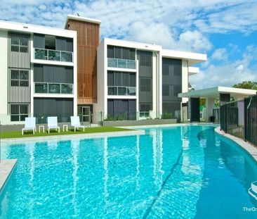 2 Bed 2 Bath 1 Car Luxury Apartment - Photo 3