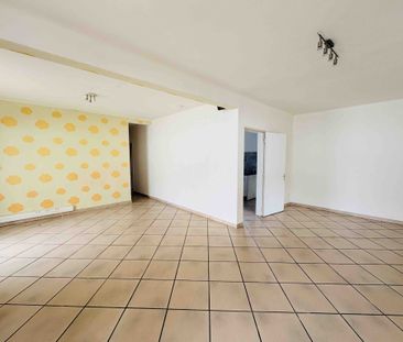 Location Maison 5 pièces 121m² LA POSSESSION 97419 - Photo 2