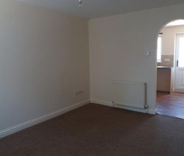 2 bedroom house to rent - Photo 2