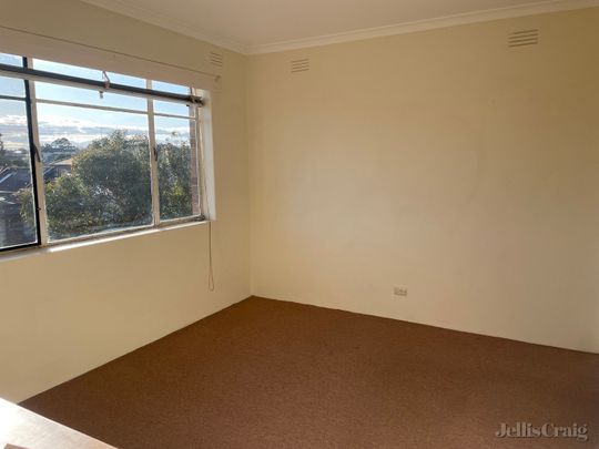 4/4 McPhail Street, Essendon - Photo 1