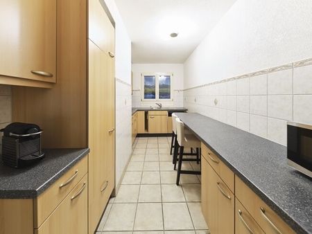 Appartement situé au centre - Photo 4