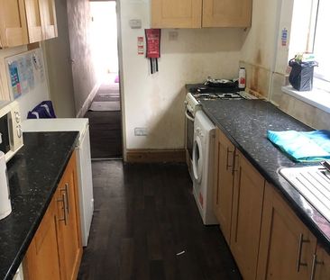 Room in a Shared House, Oliver Street, CV6 - Photo 6