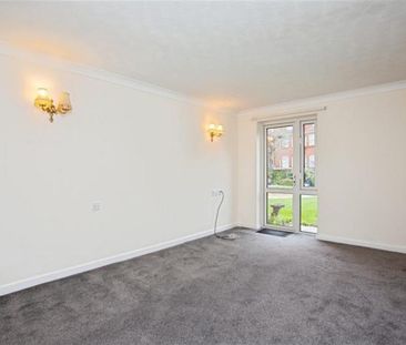 1 bedroom retirement property to rent - Photo 3