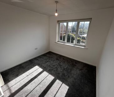 2 Bed Maisonette, Bellfield Close, M9 - Photo 3