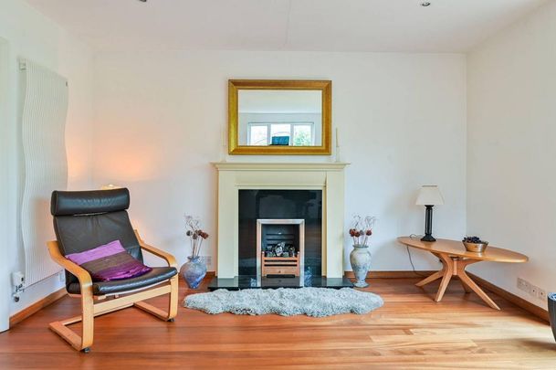 4 bedroom detached house to rent - Photo 1
