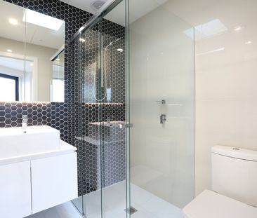 205/11 Glass Street, Essendon VIC 3040 - Photo 3