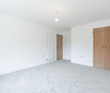 2 bedroom detached bungalow to rent - Photo 4