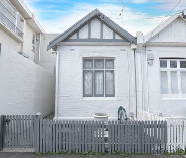 17 Mell Street, Toorak - Photo 1