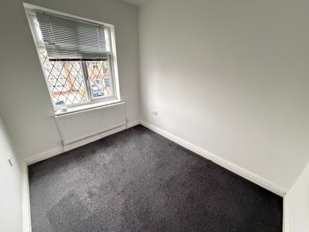 Ribbesford Avenue, Oxley, Wolverhampton - Photo 3