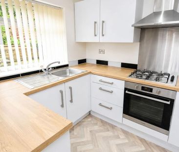 3 bedroom semi-detached house to rent - Photo 4