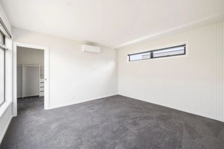 Brand New - Contemporary Coastal Living in the Heart of Safety Beach - Photo 3