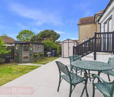 Farm Hill, Brighton - Photo 2
