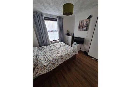 4 bedroom house share to rent - Photo 4