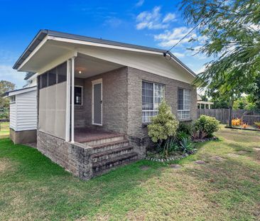 COASTAL LIVING MINUTES TO BEACH & BOAT RAMPS - Photo 3